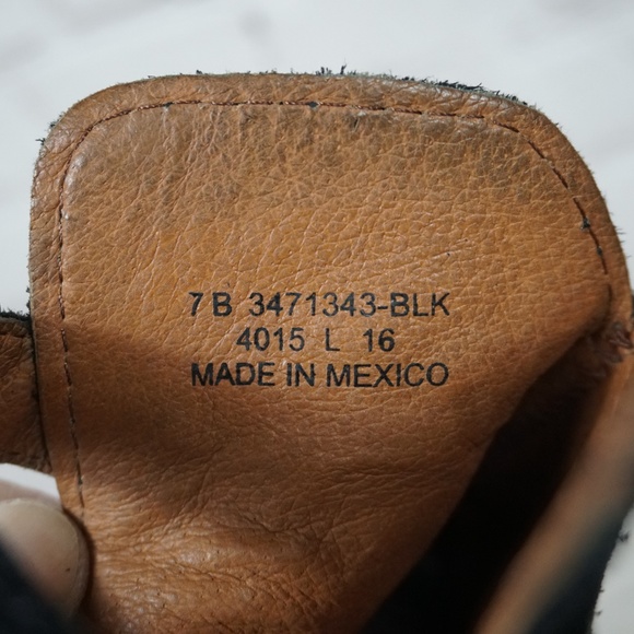 Black FRYE Courtney Suede Slingback Ankle Heels 7B - Picture 2 of 7